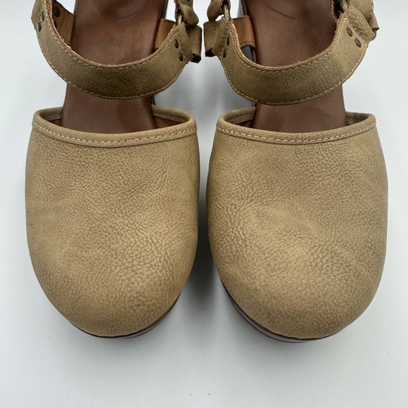 b.o.c. by Born Natasha Boho Hippie Tan Platform Clogs Faux Leather Womens 10M - Picture 5 of 12
